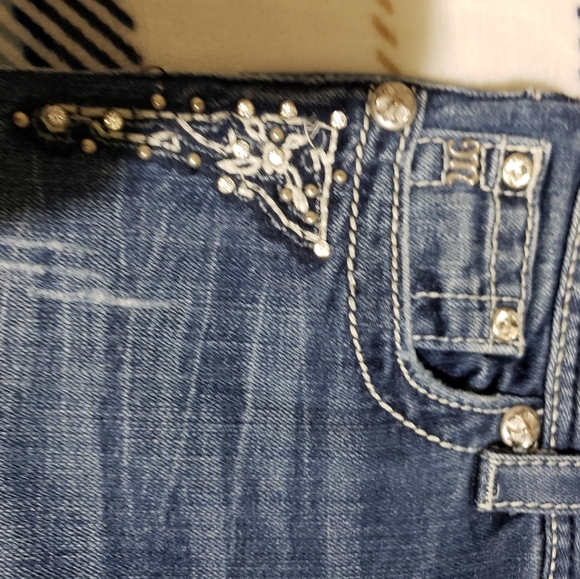 Miss Me Bootcut Jeans - Picture 5 of 8